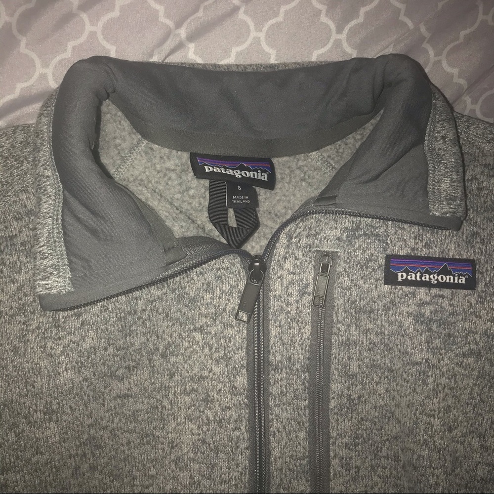 Men’s Patagonia pullover sweater